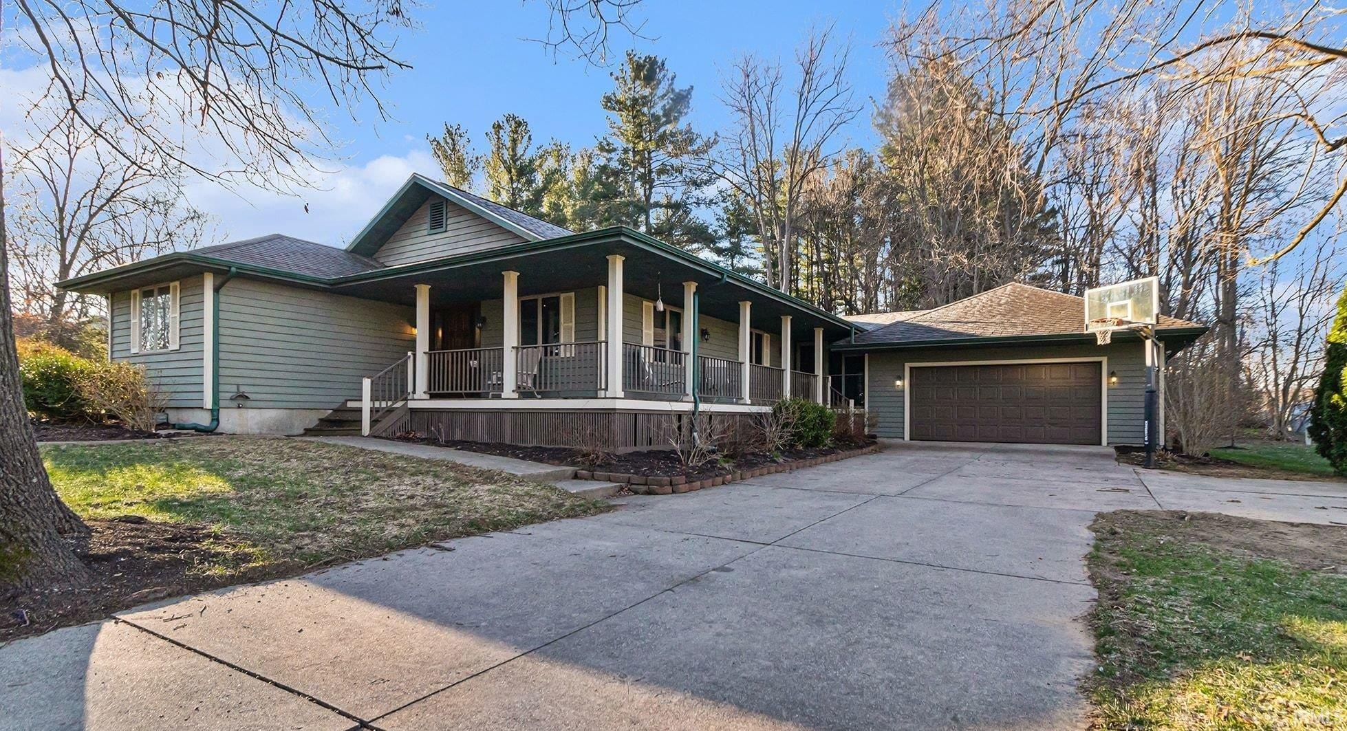 10037 Victoria Drive Plymouth IN 46563