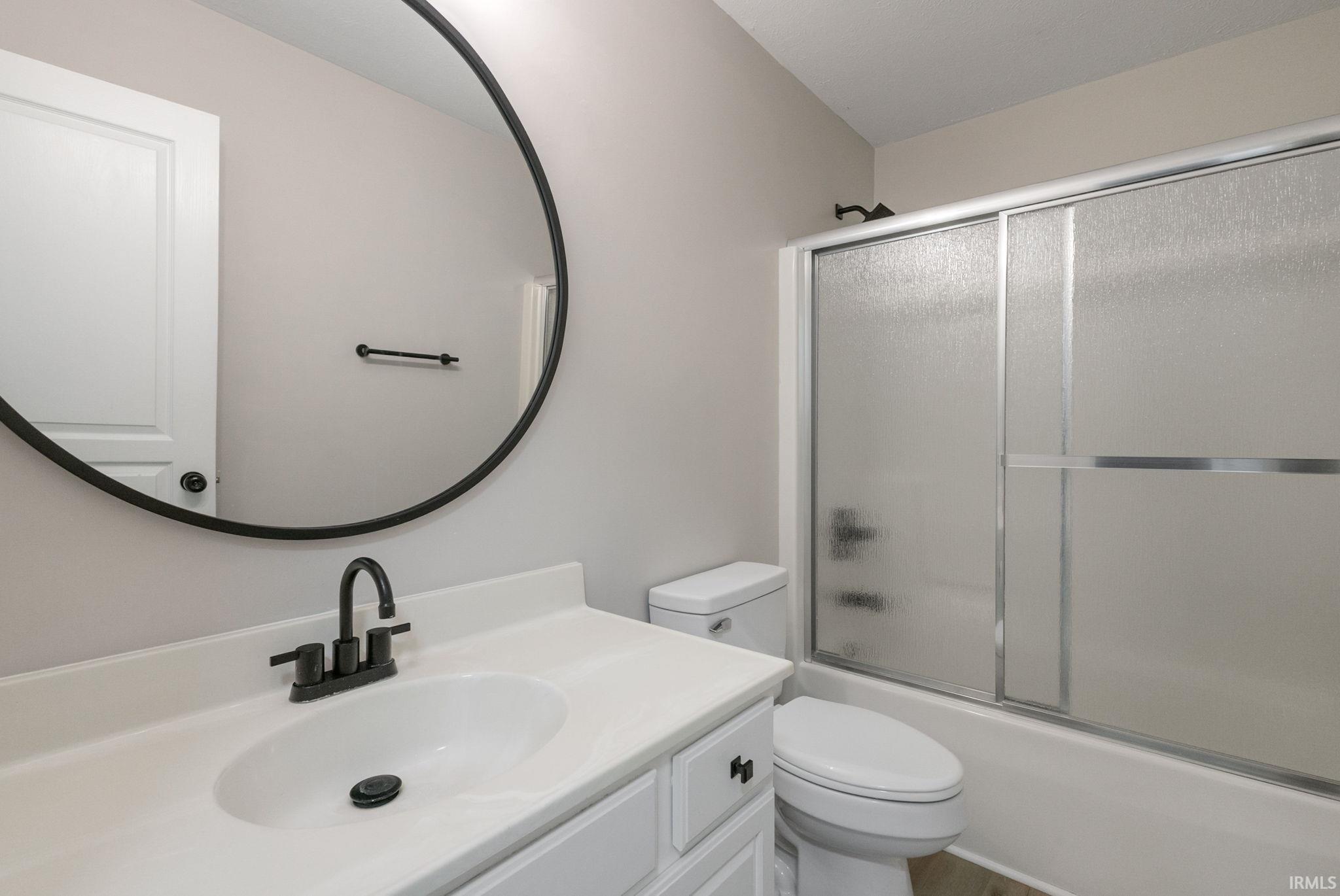 11101 Golden Pheasant Drive Osceola IN 46561