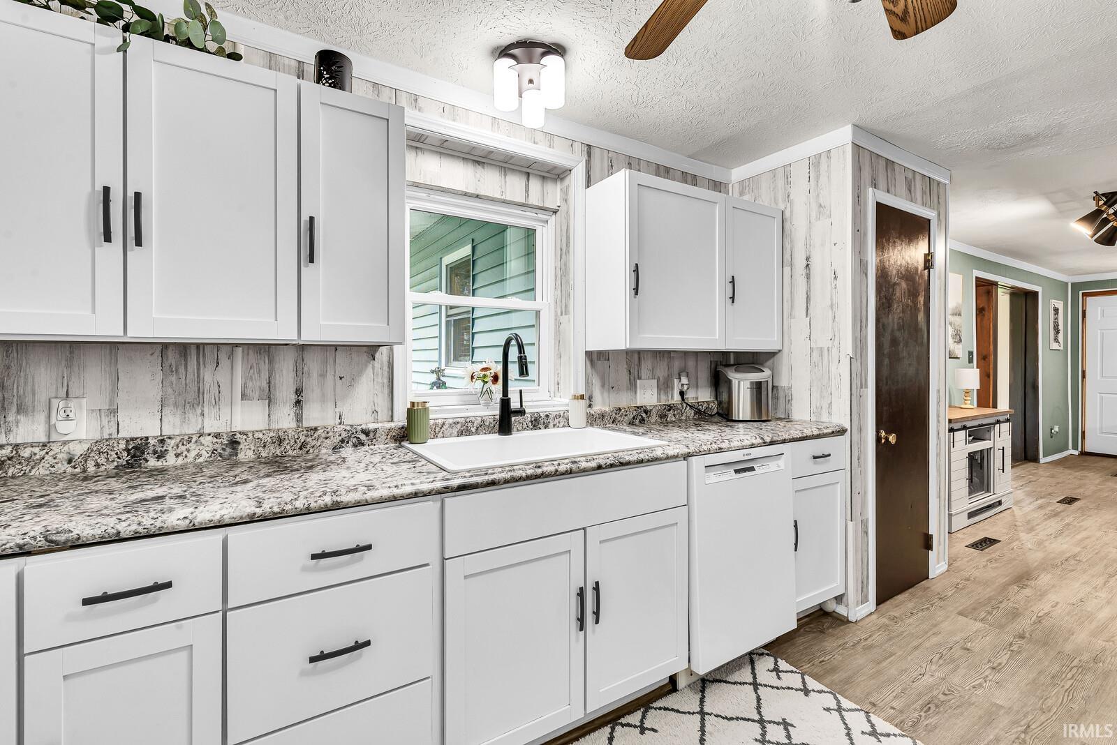 67127 Quinn Trail Lakeville IN 46536