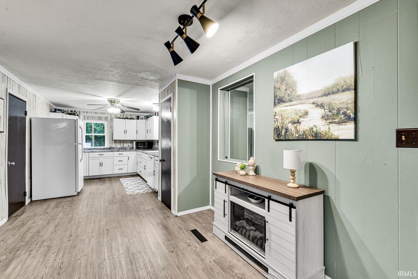 67127 Quinn Trail Lakeville IN 46536