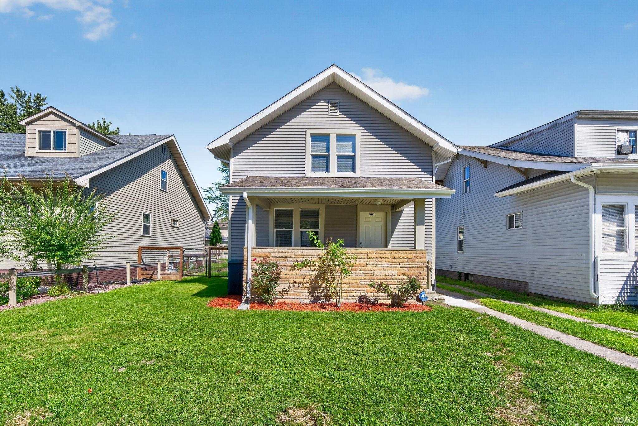 1022 Diamond Avenue South Bend IN 46628