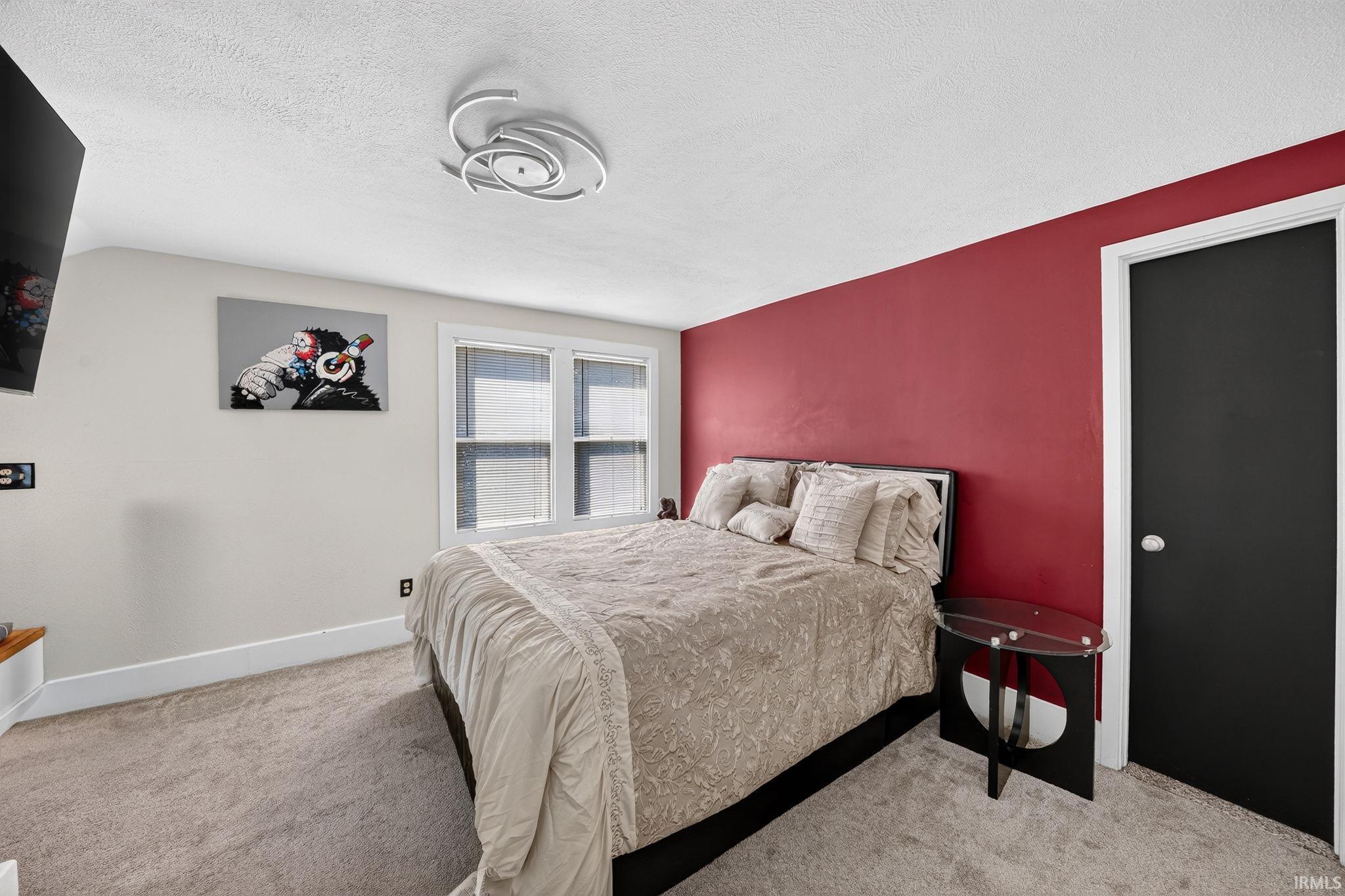 1022 Diamond Avenue South Bend IN 46628