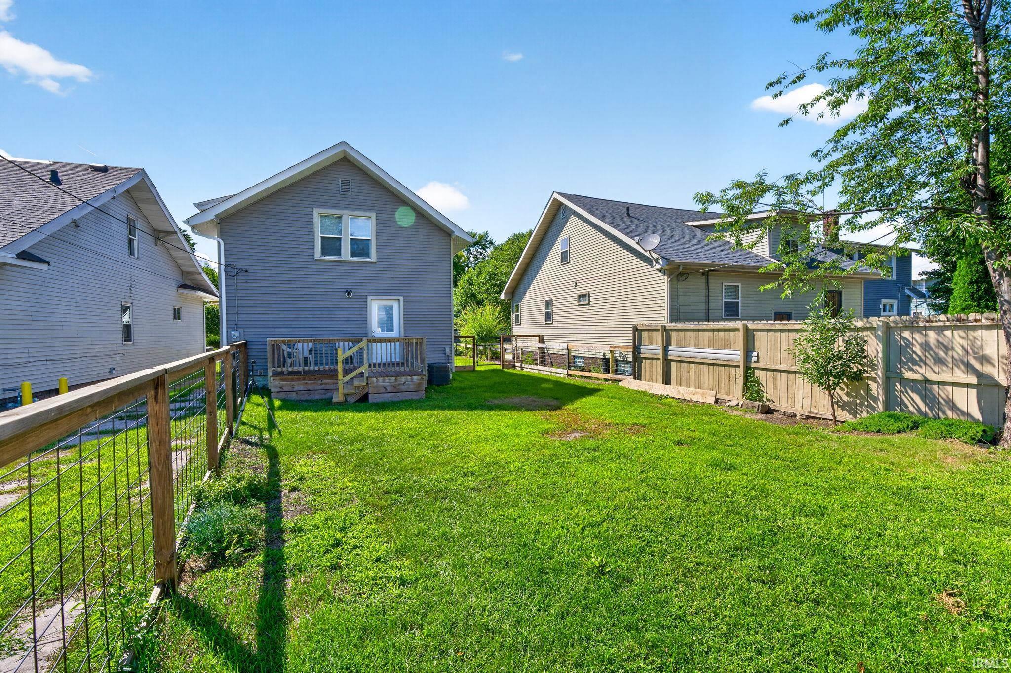 1022 Diamond Avenue South Bend IN 46628
