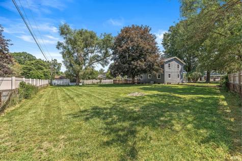 52823 W Cypress Circle South Bend IN 46637