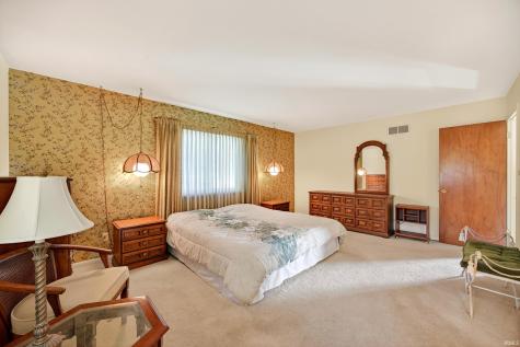 317 E Clover Lane Bloomington IN 47408