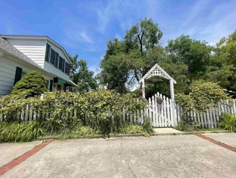 1311 N Kimberly Lane Muncie IN 47304