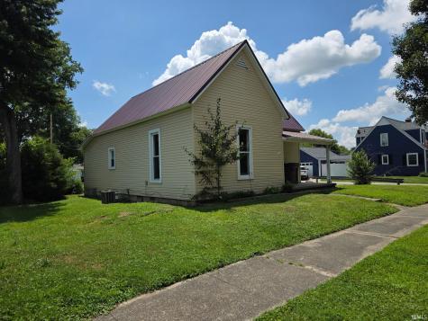 909 E Vincennes Street Linton IN 47441