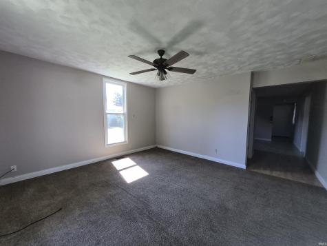 909 E Vincennes Street Linton IN 47441