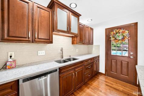20787 Windrush Court South Bend IN 46614