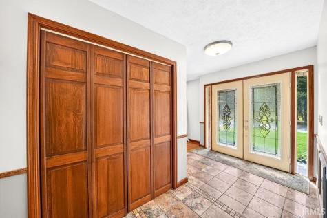 20787 Windrush Court South Bend IN 46614
