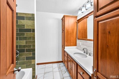 20787 Windrush Court South Bend IN 46614