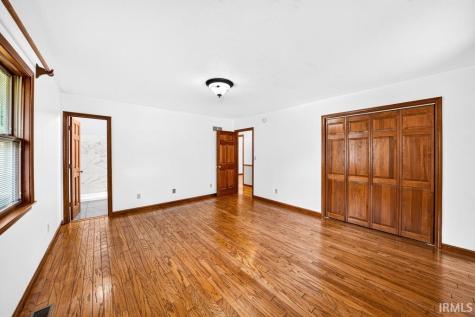 20787 Windrush Court South Bend IN 46614