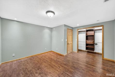 20787 Windrush Court South Bend IN 46614