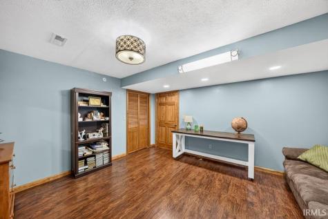 20787 Windrush Court South Bend IN 46614