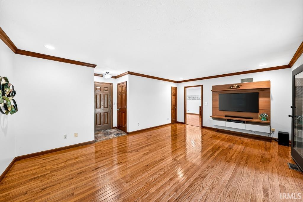 20787 Windrush Court South Bend IN 46614