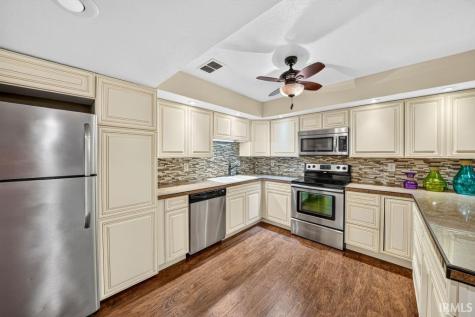 20787 Windrush Court South Bend IN 46614