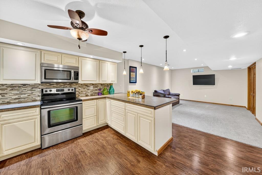 20787 Windrush Court South Bend IN 46614