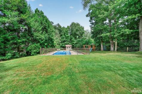 20787 Windrush Court South Bend IN 46614
