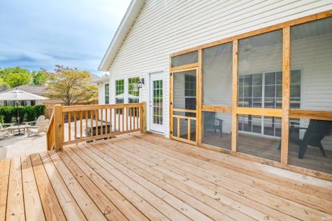 933 S Fenbrook Court Bloomington IN 47401