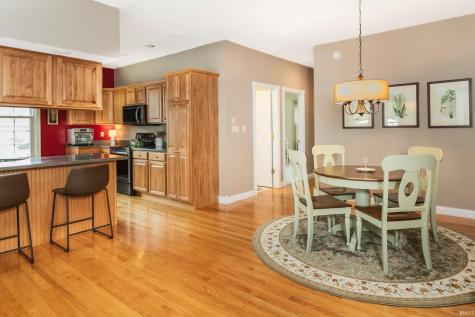 933 S Fenbrook Court Bloomington IN 47401