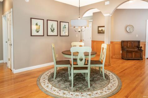 933 S Fenbrook Court Bloomington IN 47401