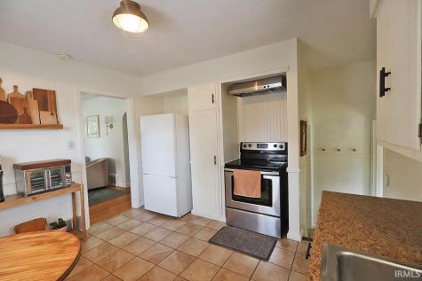 3009 E Chestnut Street Evansville IN 47714