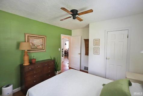 3009 E Chestnut Street Evansville IN 47714