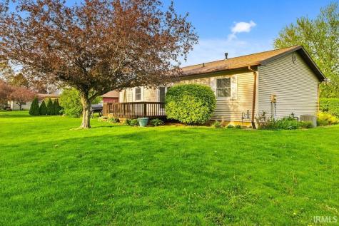1804 E Springfield Drive Warsaw IN 46580