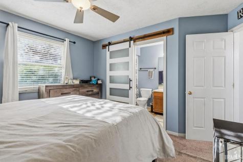 1804 E Springfield Drive Warsaw IN 46580