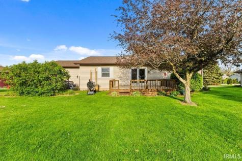 1804 E Springfield Drive Warsaw IN 46580