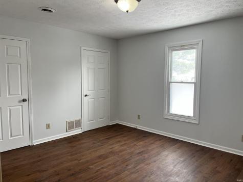 411 N Pine Street Brazil IN 47234