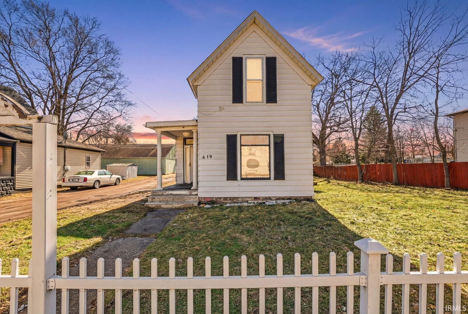 619 W Indiana Avenue Elkhart IN 46516