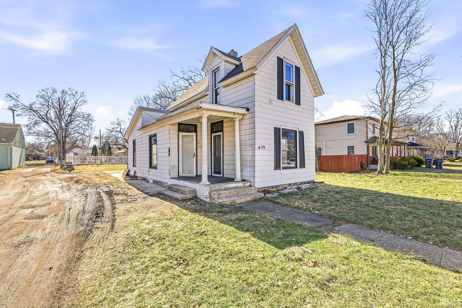 619 W Indiana Avenue Elkhart IN 46516