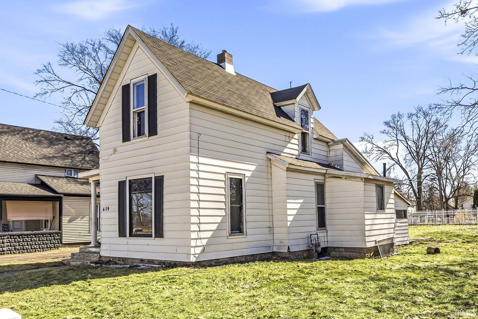 619 W Indiana Avenue Elkhart IN 46516