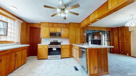 1020 N Main Street Bicknell IN 47512