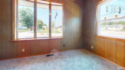 1020 N Main Street Bicknell IN 47512