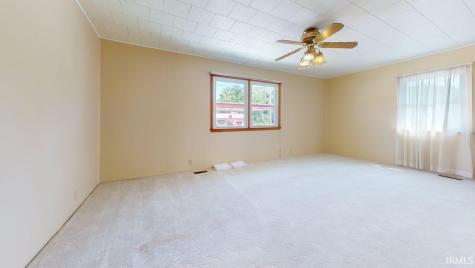 1020 N Main Street Bicknell IN 47512