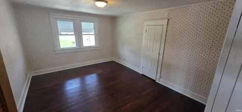 1020 N Main Street Bicknell IN 47512