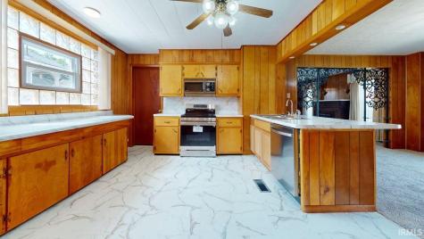 1020 N Main Street Bicknell IN 47512