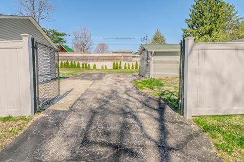 2634 S Hickory Leaf Drive Bloomington IN 47403