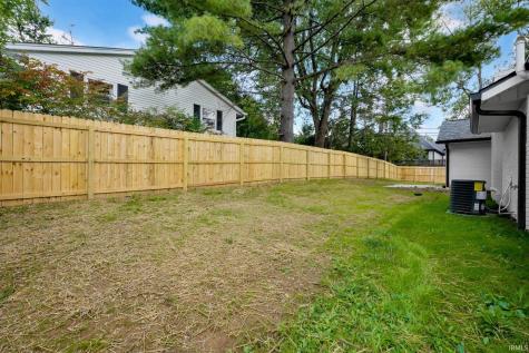 2405 E Queens Way Drive Bloomington IN 47401