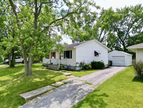 412 Edgeknoll Lane Fort Wayne IN 46816