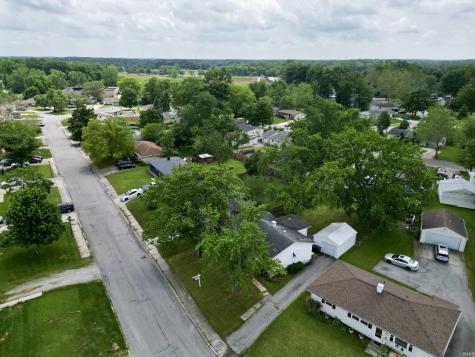 412 Edgeknoll Lane Fort Wayne IN 46816