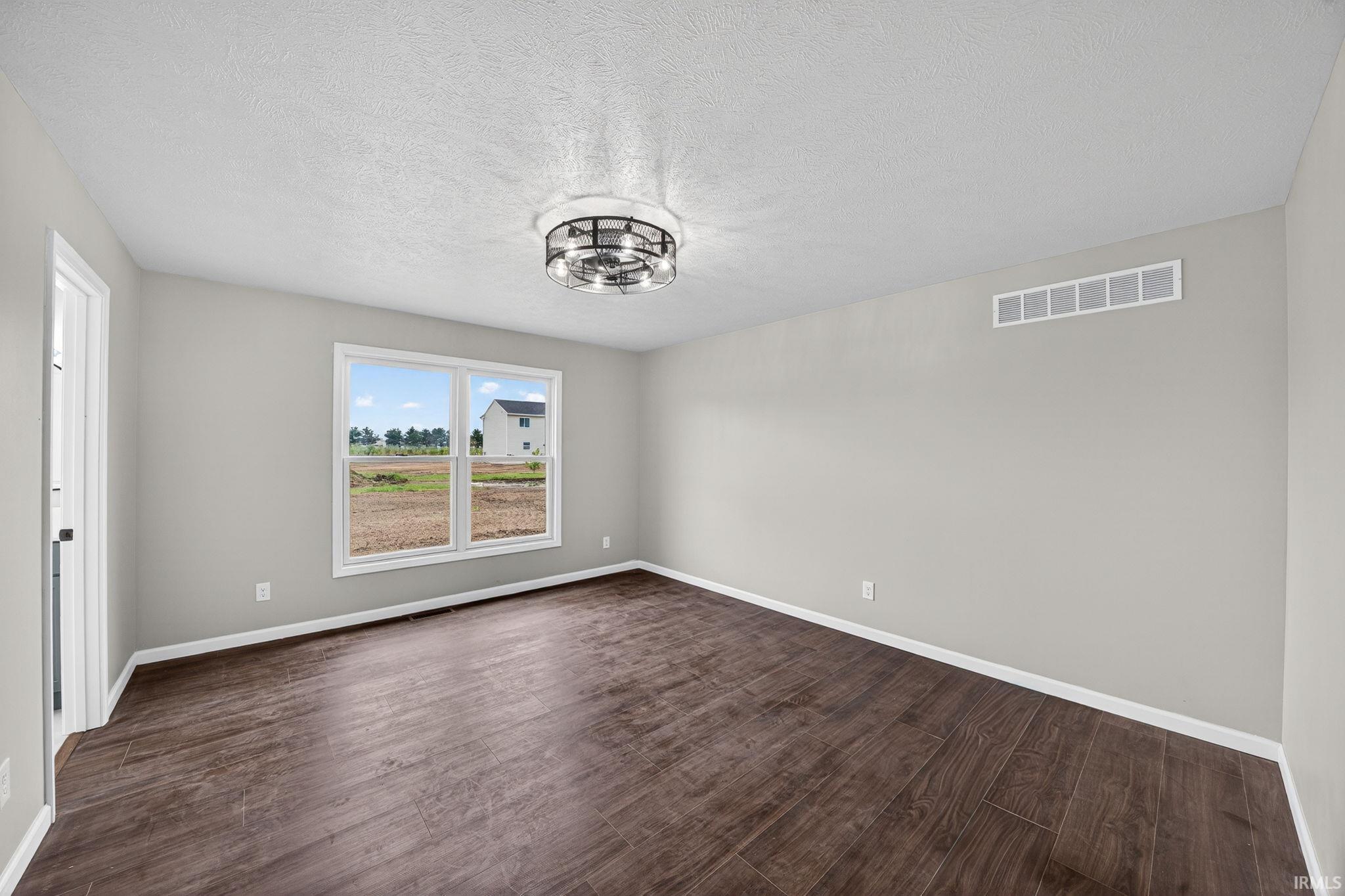 5111 Bankside Court Mishawaka IN 46544