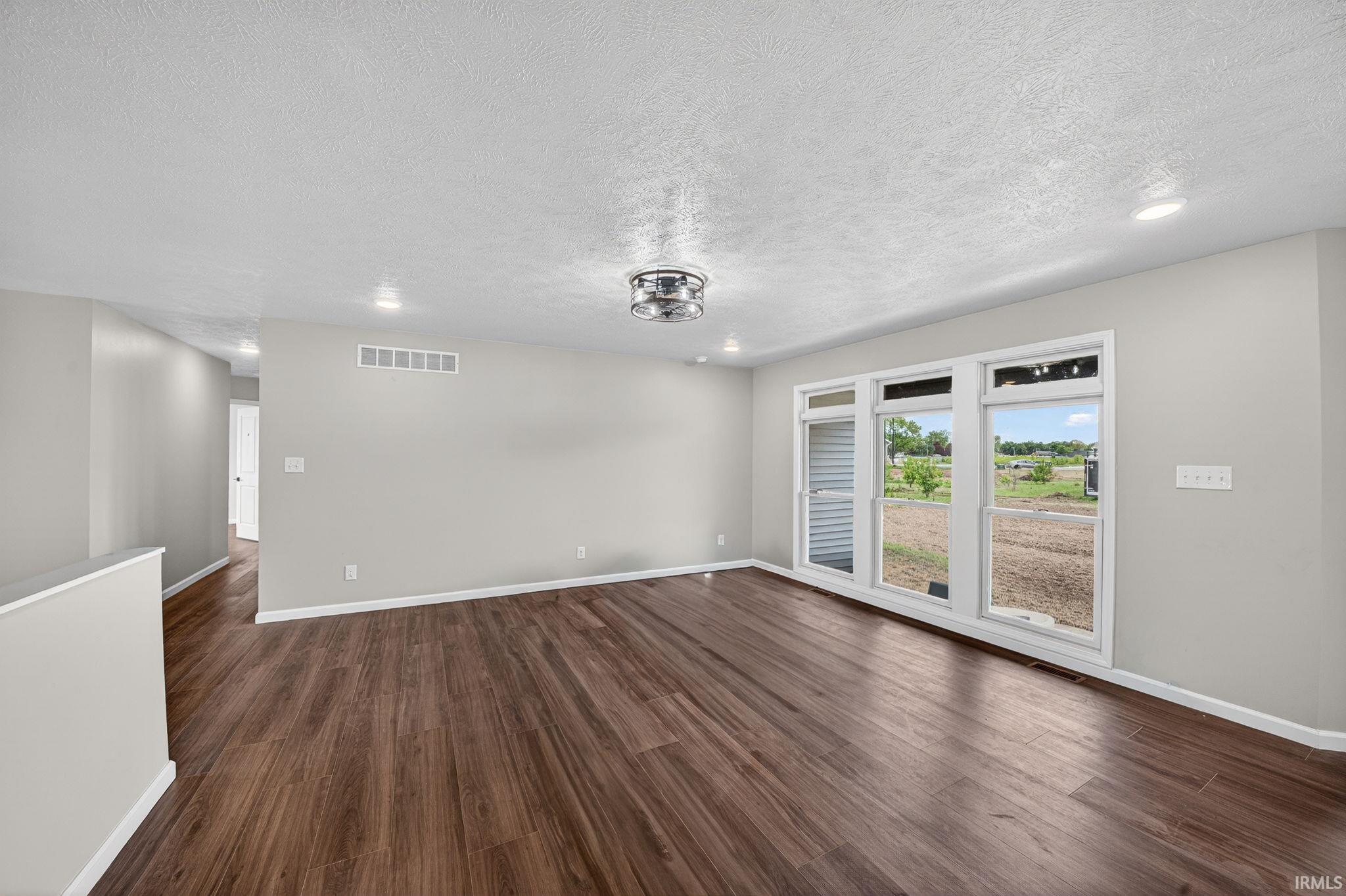 5111 Bankside Court Mishawaka IN 46544