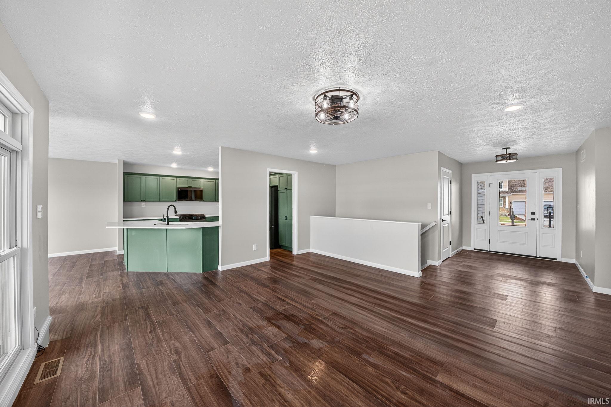 5111 Bankside Court Mishawaka IN 46544