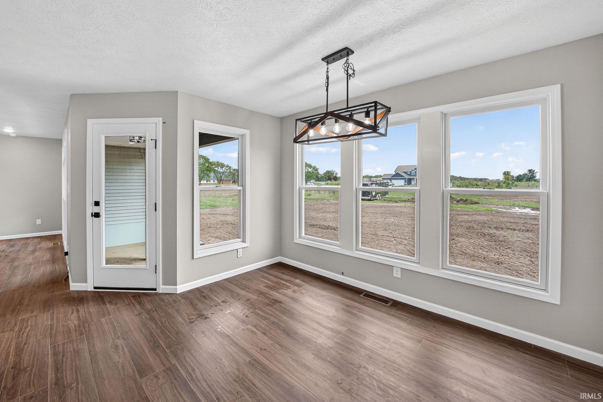 5111 Bankside Court Mishawaka IN 46544