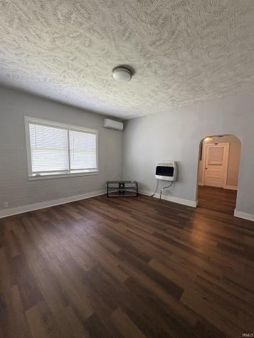 214 S 10th Street Elwood IN 46036