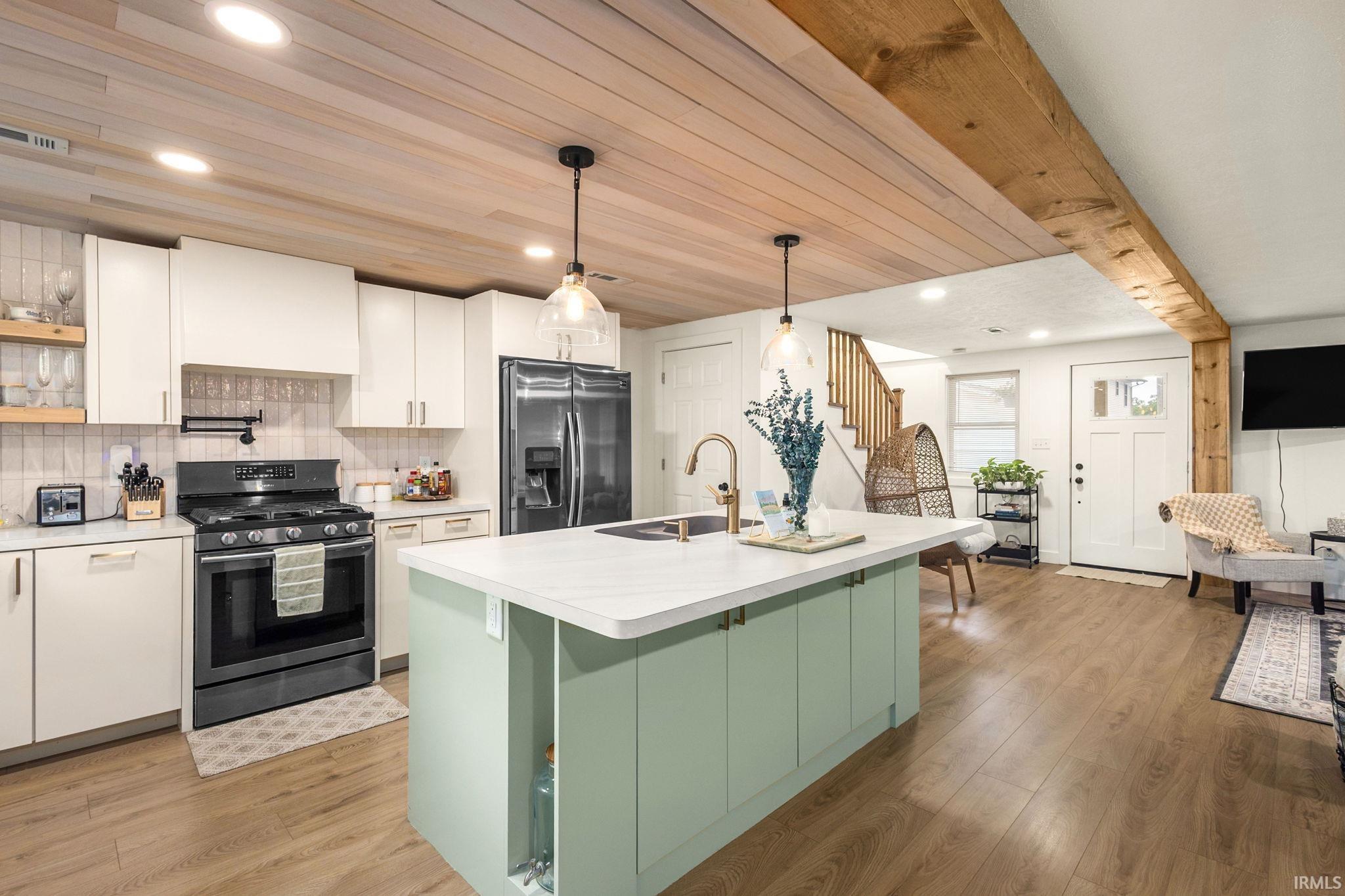 22769 Lake Shore Drive Elkhart IN 46514