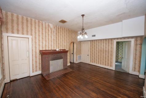 358 S Columbia Street Frankfort IN 46041